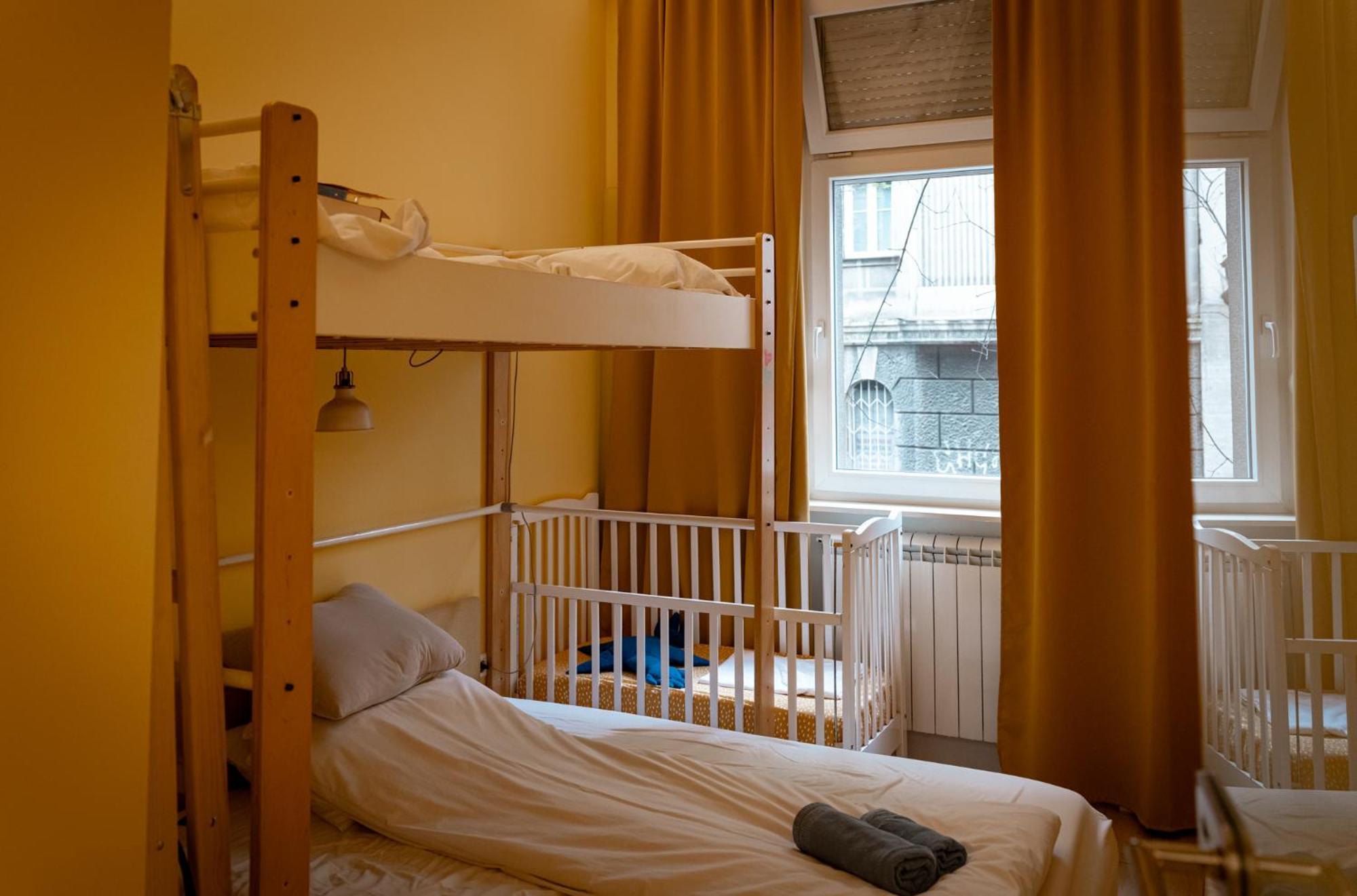 Salon Apartment In Dorcol Historical Belgrado Exterior foto